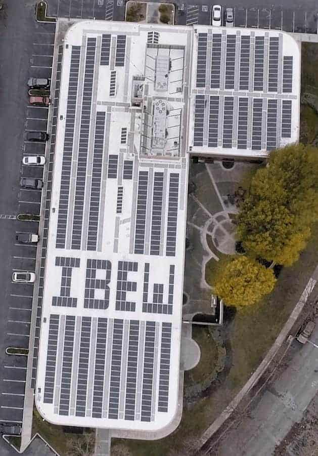 aerial photograph of the completed installation on the IBEW Local 332 union hall in San Jose